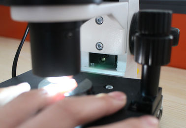 Dispositivo capillare del microscopio di microcircolazione del Nailfold LCD accurato di colore per il sotto controllo di salute